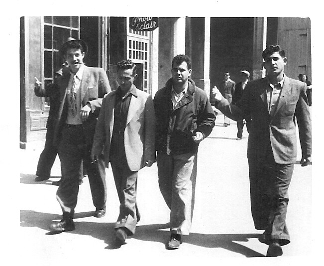 יהודה, וילי, שאול ודן במרסיי 1947